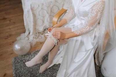 Why Vintage Glamour Is the Perfect Wedding Day Choice